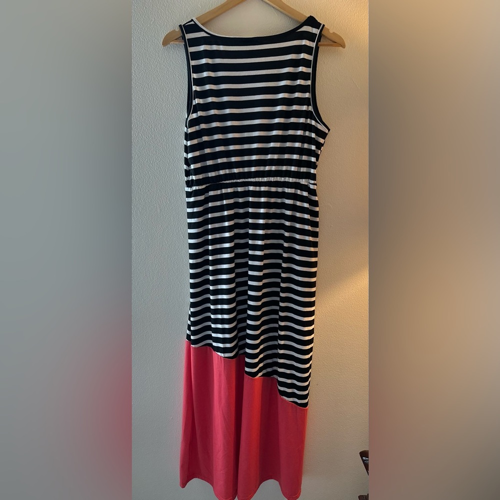 Striped Black and White Dress with Red Hem - Picture 6 of 8